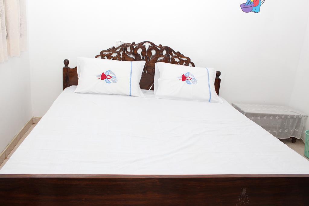 Senith Guest House Мириса Екстериор снимка
