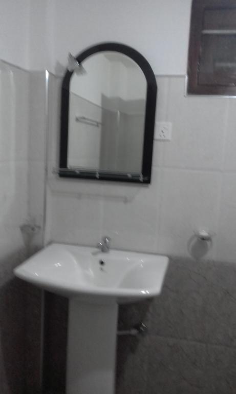 Senith Guest House Мириса Екстериор снимка